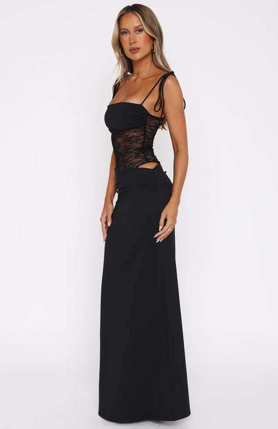Liora™ | Elegant laced maxi dress