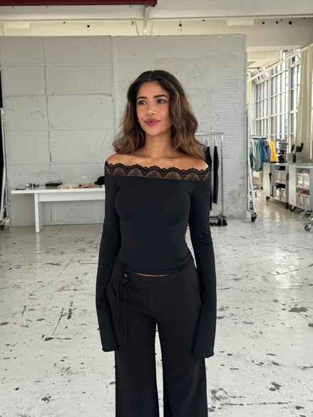 Luna™ | Off Shoulder Lace Top