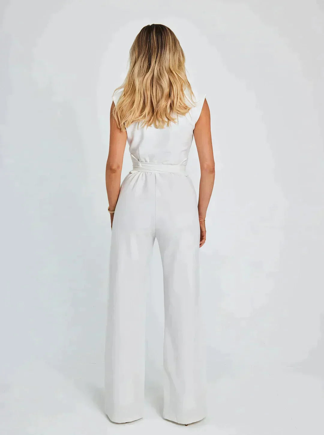 Chique Wide-Leg Jumpsuit